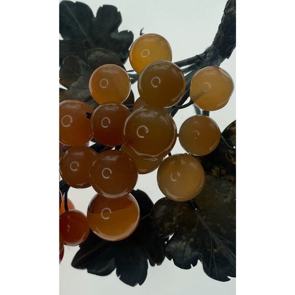 Vintage MCM Amber, Orange, Lucite, Acrylic Grape Cluster. Metal Leaves. - Picture 10 of 10